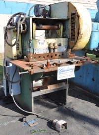 used lodge & shipley cut to length line with rowe 12,000 lbs. coil reel, press room straightener/feed and a lodge & shipley cut-off shear 2CT24